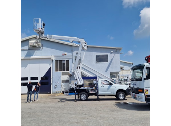 Nacela Autosasiu Multitel MXE160 -  Ford Ranger Pick-up 4x4 de vanzare